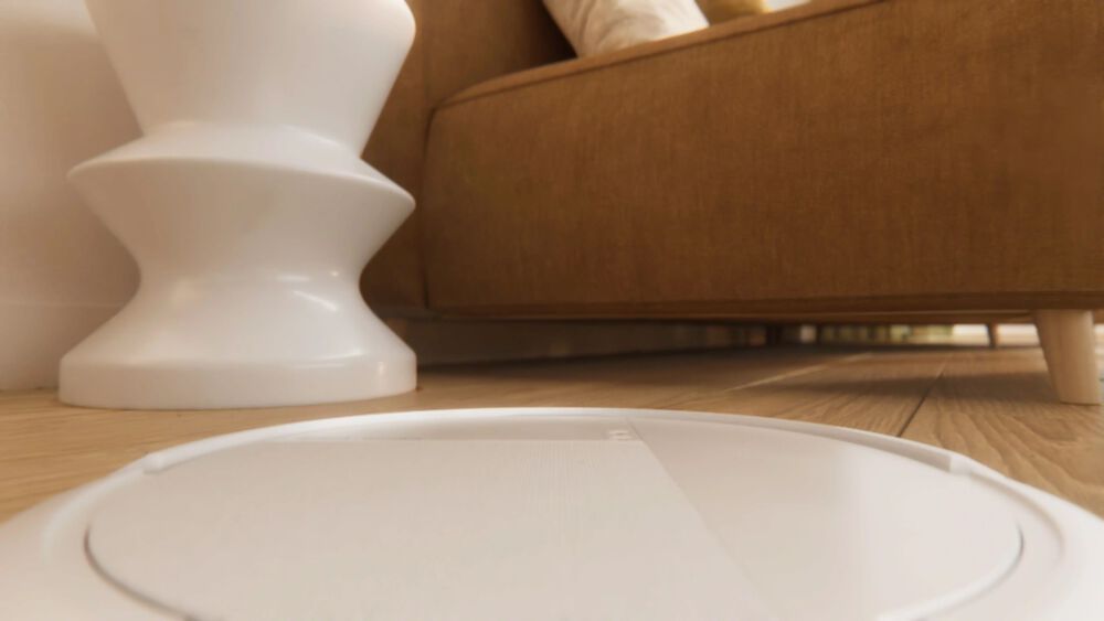 Dank des schlankeren und 25&nbsp;% kleineren Designs⁵ erreicht er Stellen, an denen sich Schmutz versteckt